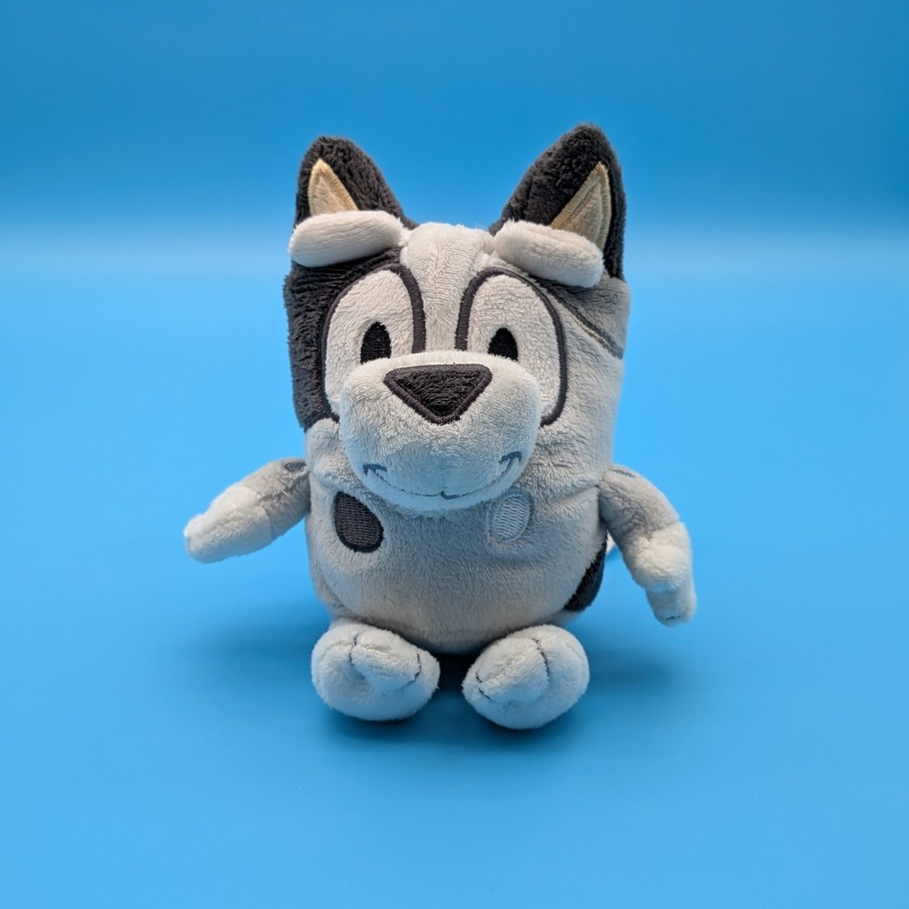 Bluey & Friends MUFFIN Plush Stuffed Animal by Moose Toys - 5.5 in / 14 cm